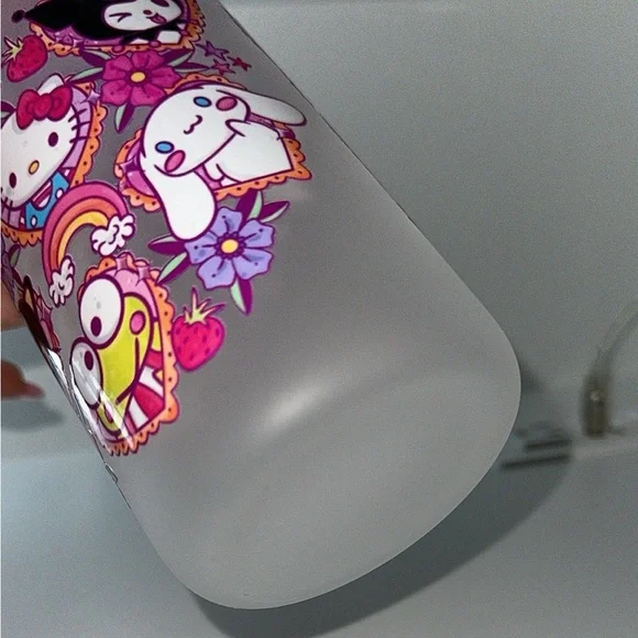 Hello Kitty and Friends 16oz 🩵 ( straw is included) - Picture 7 of 7